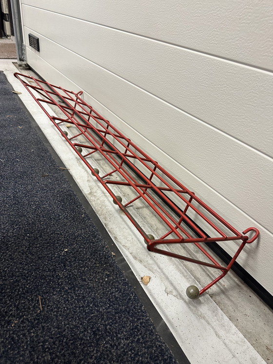 Image 1 of Porte-manteau vintage rouge