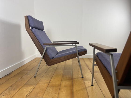 Image 1 of Rob Parry Lotus Lounge Chair Set - Modèle homme et modèle femme