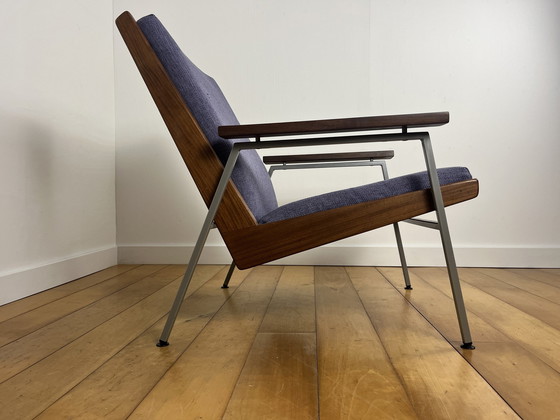 Image 1 of Rob Parry Lotus Lounge Chair Set - Modèle homme et modèle femme