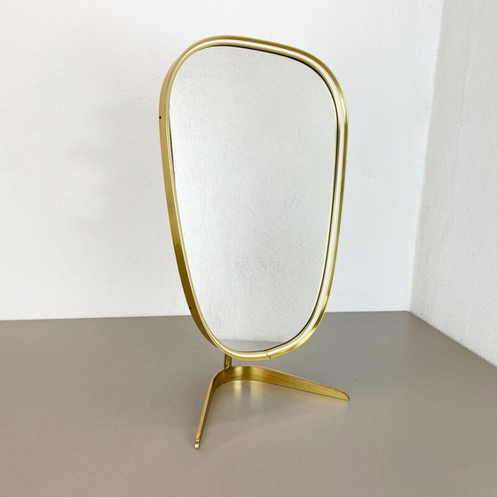 Image 1 of Miroir de table vintage en laiton par Vereinigte Werkstätten Munich, Allemagne années 1950