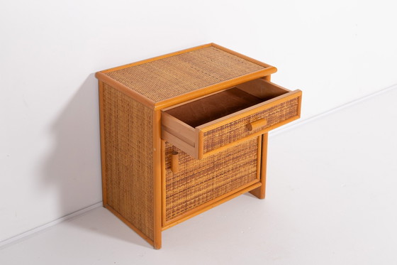 Image 1 of Armoire vintage en rotin et osier