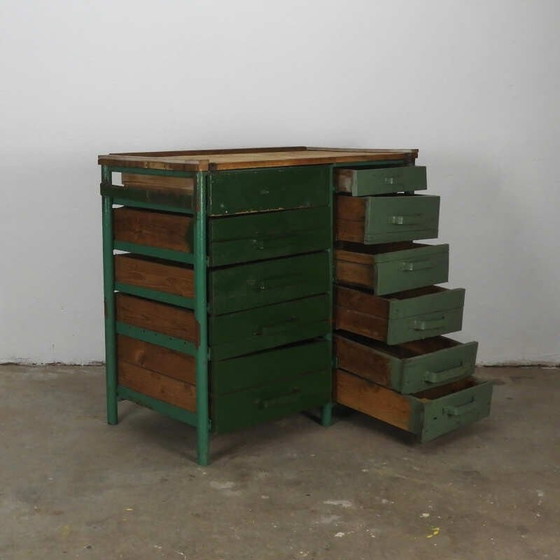 Image 1 of Meuble à tiroirs vintage, France
