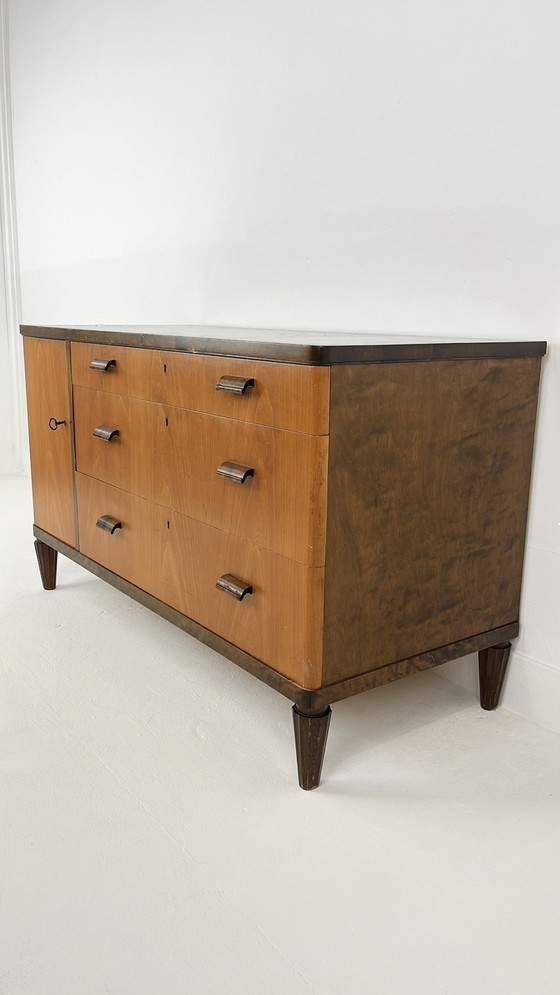 Image 1 of Buffet suédois d'époque