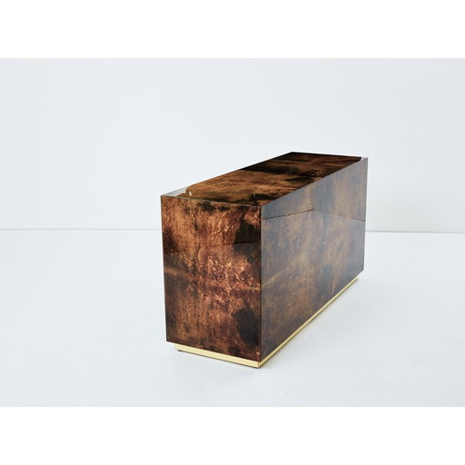 Commode vintage en parchemin brun et laiton pour Aldo Tura, Italie 1960