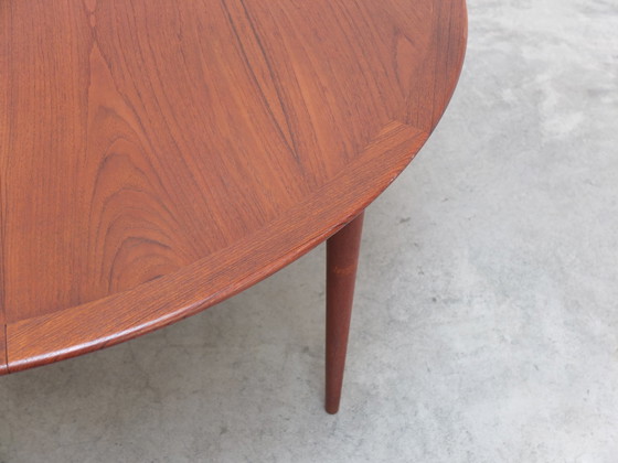 Image 1 of Xl Round Extendable Dining Table By Grete Jalk For P. Jeppesen, 1960S