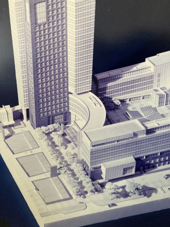 Image 1 of 97X78 Cm. Poster à l'échelle