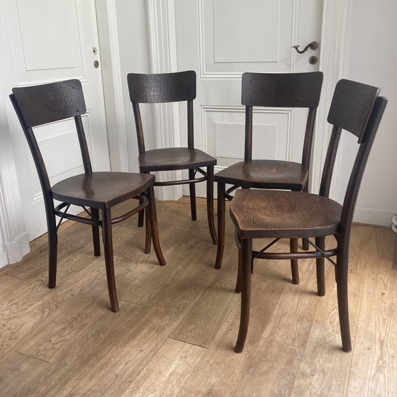 Image 1 of 4 X chaises Thonet avec impression crocodile