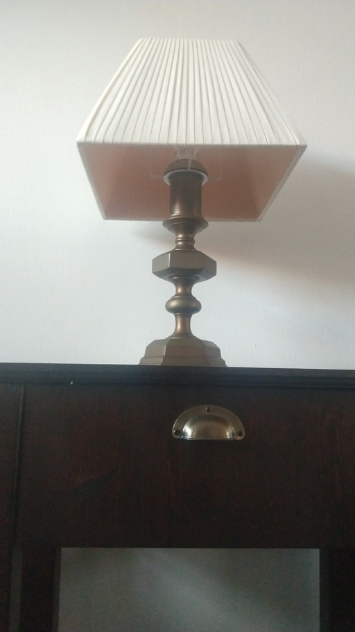 Lampe à poser en laiton