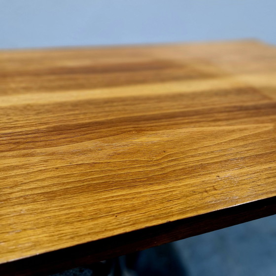 Image 1 of Table d'appoint pivotante des années 60 Table TV vintage