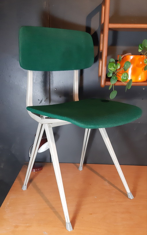 Résultat Chaise de bureau Friso Kramer 1971