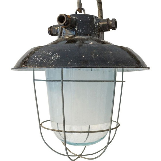 Image 1 of Suspension émaillée vintage avec globe en verre, Tchécoslovaquie 1950