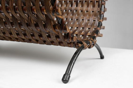 Image 1 of  Porte-revues sculptural en métal et rotin, Mid Century, 1960S