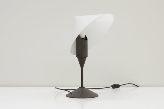 Image 1 of Lampe de table par Veart, Italie 1980S.