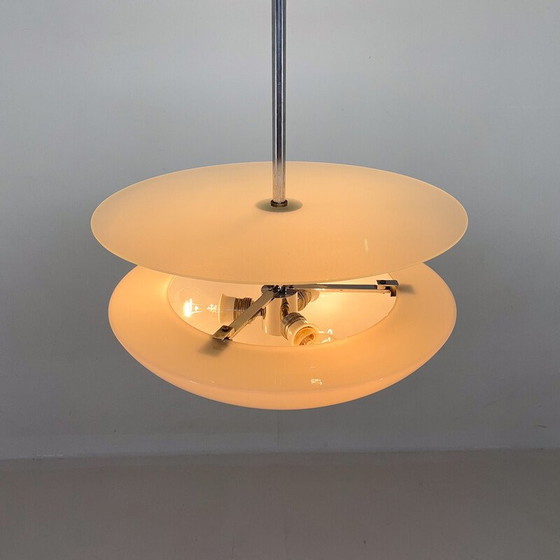 Image 1 of Lustre vintage en verre et chrome