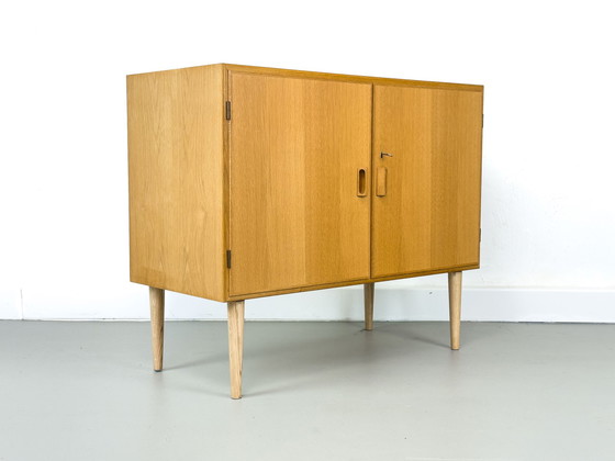 Image 1 of Cabinet Danois En Chêne Par Børge Mogensen Pour Søborg Møbelfabrik, 1960S