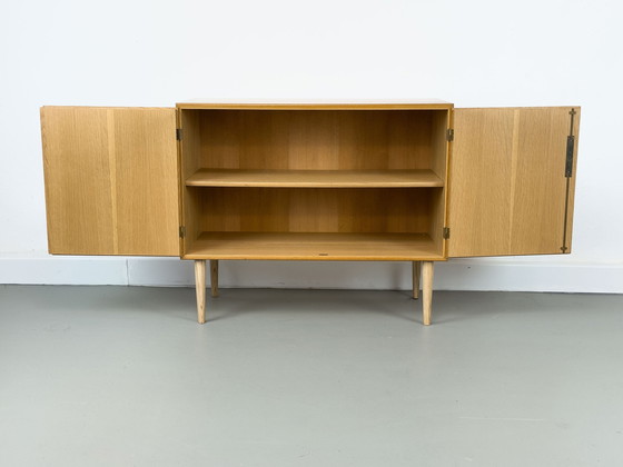 Image 1 of Cabinet Danois En Chêne Par Børge Mogensen Pour Søborg Møbelfabrik, 1960S