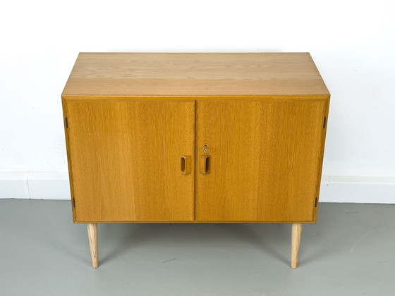 Image 1 of Cabinet Danois En Chêne Par Børge Mogensen Pour Søborg Møbelfabrik, 1960S