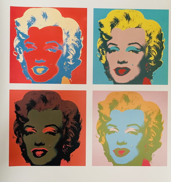 Image 1 of Signée avec l'inscription dans le copyright "The Andy Warhol Foundation For The Visual Arts, Inc.". Lithographie offset.