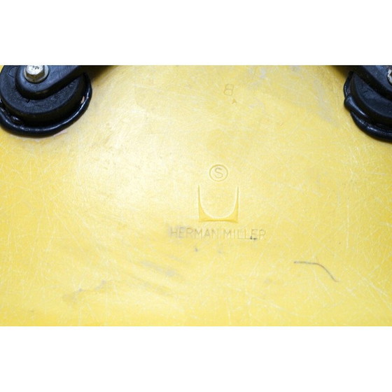 Image 1 of Chaise vintage en fibre de verre jaune par Charles et Ray Eames pour Herman Miller, Allemagne 1960