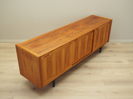 Image 1 of Buffet en bois de rose, design danois, années 1970, production : Skovby Møbelfabrik