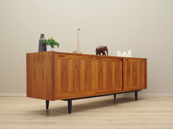 Image 1 of Buffet en bois de rose, design danois, années 1970, production : Skovby Møbelfabrik