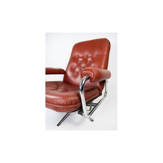 Image 1 of Fauteuil Mid Century garni de cuir rouge et structure en métal, danois années 1960