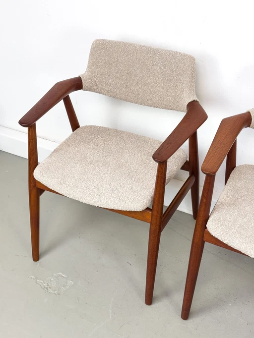 Set Of 4 Teak And Bouclé Gm-11 Armchairs By Svend Aage Eriksen For Glostrup, 1960S