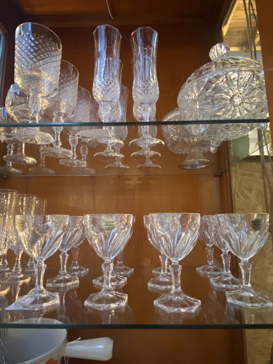 Image 1 of 12X Verres à vin en cristal D'Arques Durand Tornade