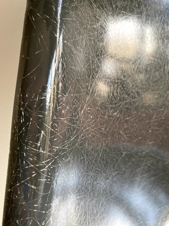 Image 1 of Herman Miller Eames Elephant Hide en fibre de verre gris