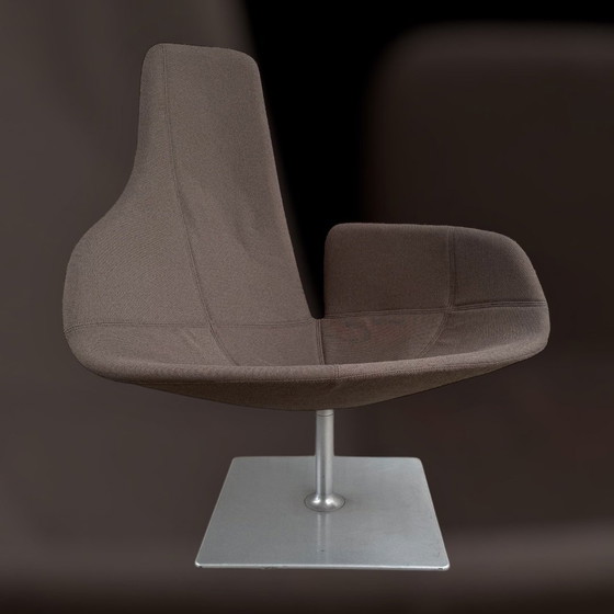 Image 1 of Fjord Relax Swivel Chair By Moroso