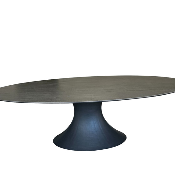 Image 1 of Design, Table de salle à manger ovale