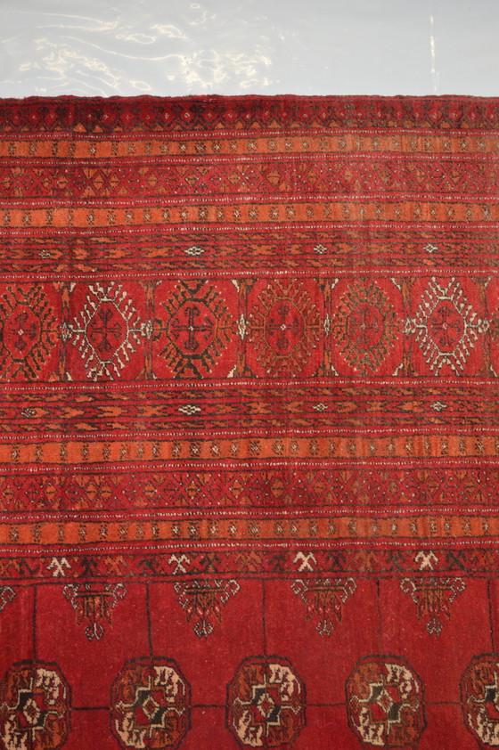 Image 1 of Tapis berbère rouge, fabriqué en Afghanistan