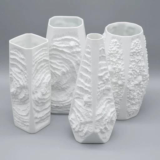 Manfred Frey Ak Kaiser Vase en porcelaine bisque Fossil Ammonit Relief Opart Quartet