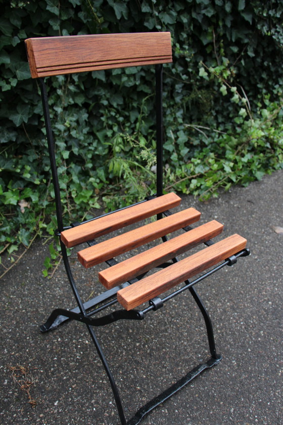 Image 1 of Ensemble de 2 chaises de bistro françaises d'époque