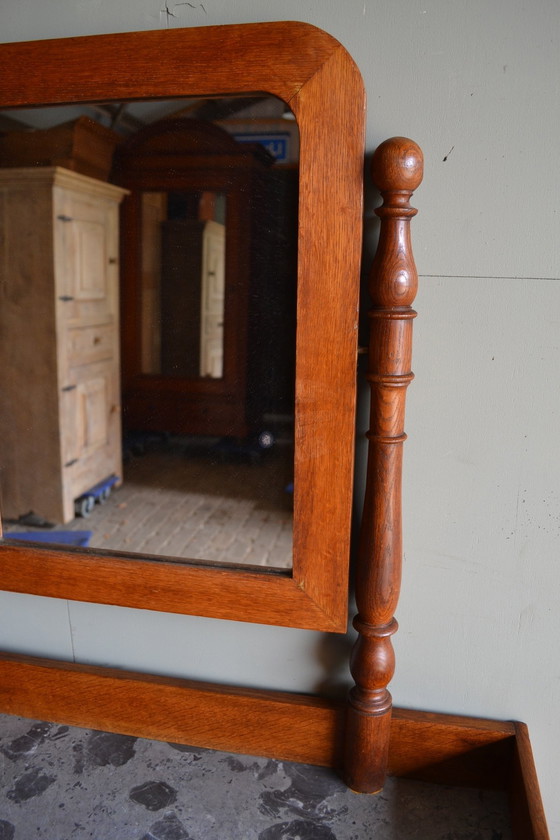 Image 1 of Commode ancienne en chêne avec miroir et plateau en marbre