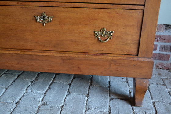 Image 1 of Commode Empire en chêne ancien.