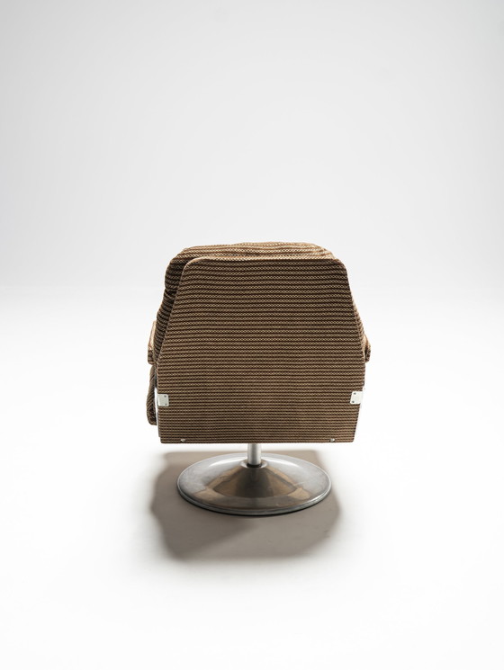 Image 1 of Ensemble canapé et fauteuils de l'ère spatiale, Hongrie, années 1950