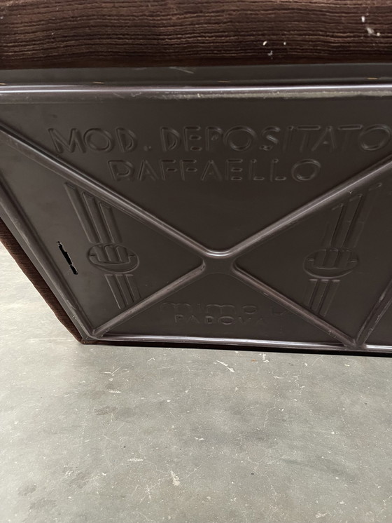 Image 1 of Chaises longues design italiennes en velours brun Mimo Padova