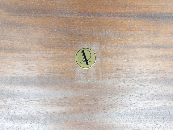 Image 1 of Wilhelm Renz Table d'appoint en noyer Vintage 60Er