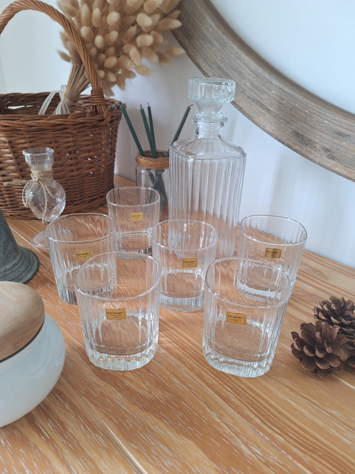 Verres À Whisky Et Carafe Striés