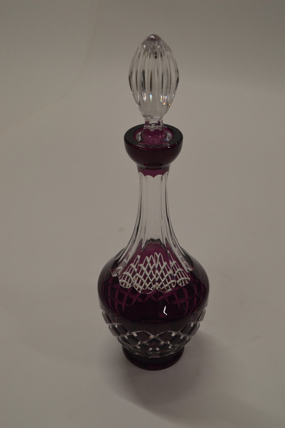 Image 1 of Carafe de cristal violet