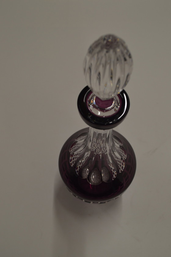 Image 1 of Carafe de cristal violet