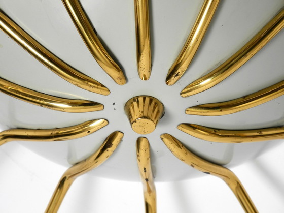 Image 1 of Très beau grand plafonnier Spoutnik en laiton à 12 bras de la modernité du Mid Century