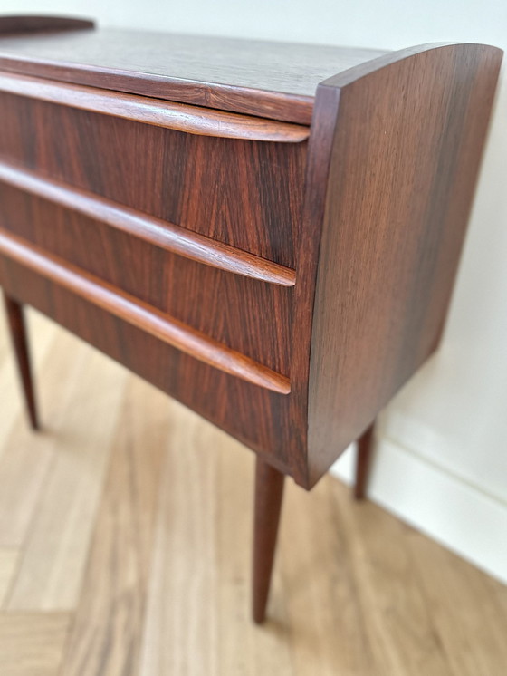 Image 1 of Commode vintage en bois de rose Danemark