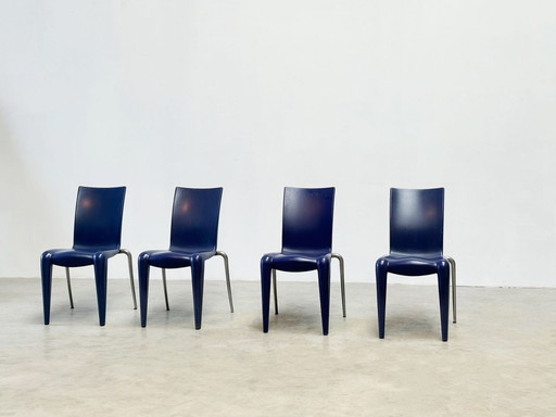 Ensemble de quatre chaises empilables "Louis 20" par Philippe Starck