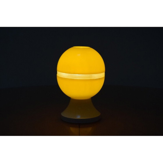 Image 1 of Lampe de table en plastique du milieu du siècle, Allemagne, 1970