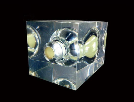 Image 1 of Sculpture • Presse-Papier • Inclusion Ampoule Fluo • Résine • Pierre Giraudon • Space Age • Pop Art • 1960