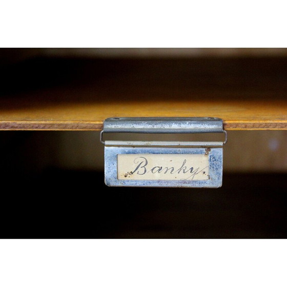 Image 1 of Classeur vintage en chêne avec volets par Jerry, USA 1930