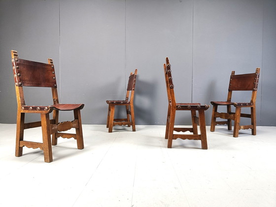 Image 1 of Chaises de salle à manger espagnoles en cuir, 1960S