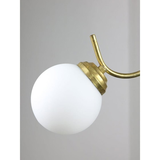 Image 1 of Lustre italien en laiton et verre opalin du Mid Century